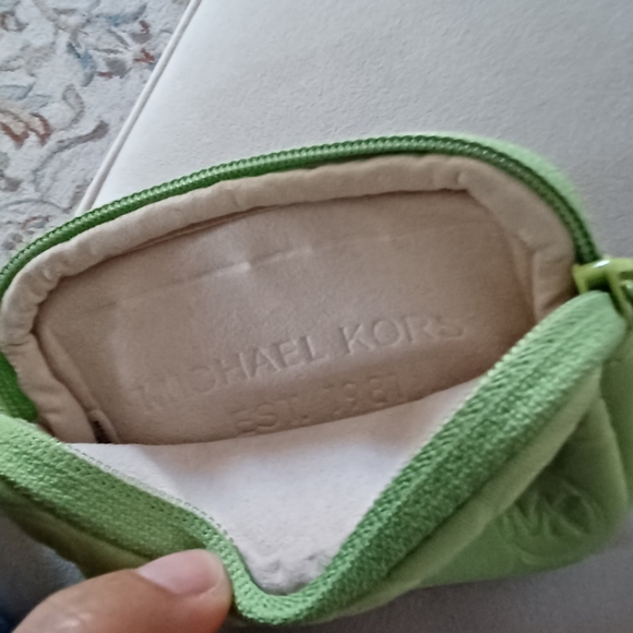 Michael Kors ladies wallet - Picture 6 of 7